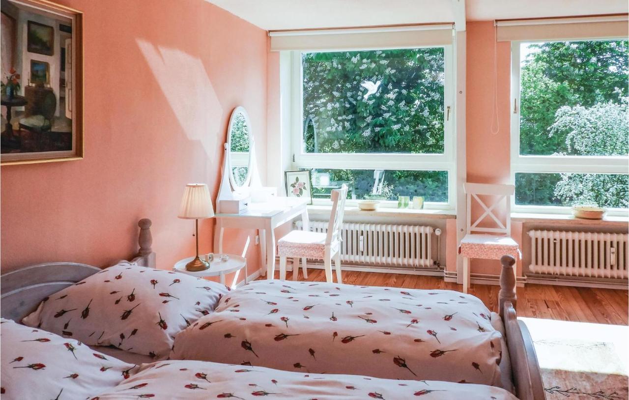 Apartment 1 Bedroom Awesome In St, Annen