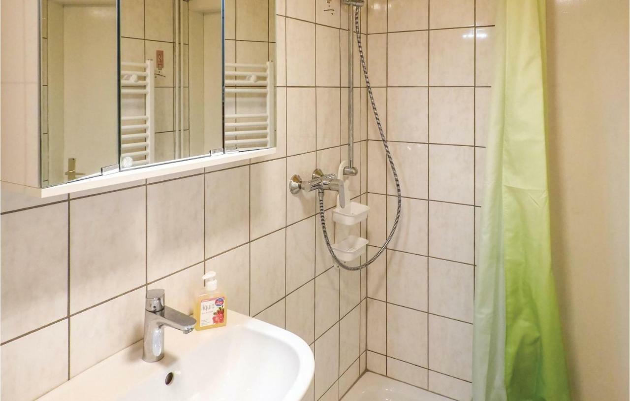 1 Bedroom Awesome In St, Annen